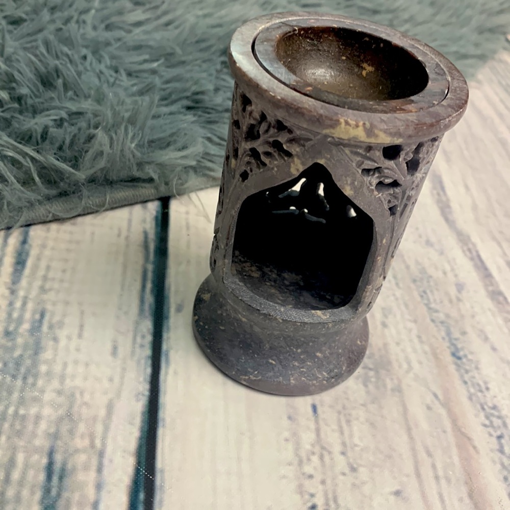 Carved Lavender Soapstone Oil Burner Wax Melter with Tea light Size Candle Space
